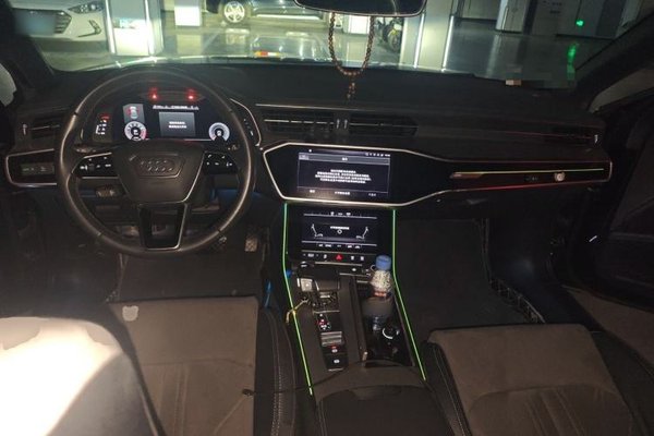 Audi A6L 2021, 64800 км, за 30410 USD - фото 10