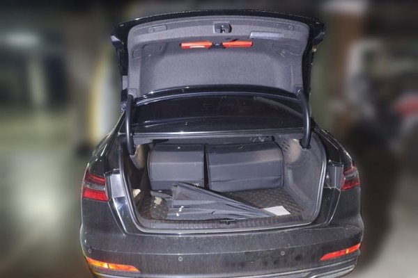 Audi A6L 2021, 64800 км, за 30410 USD - фото 20
