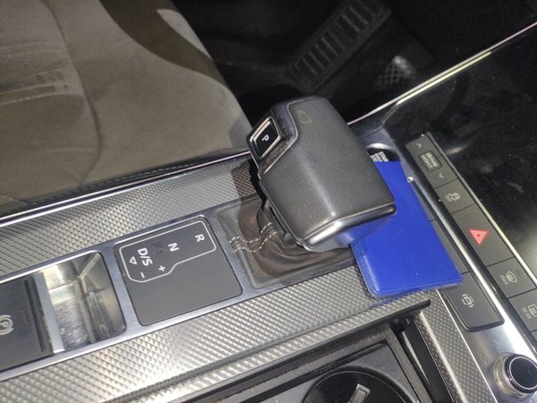 Audi A6L 2021, 83300 км, за 31496 USD - фото 10