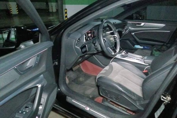 Audi A6L 2021, 95600 км, за 31372 USD - фото 13