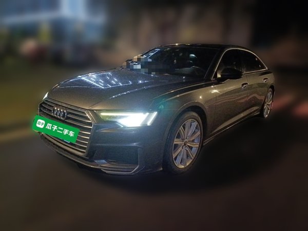 Audi A6L · 2021 год