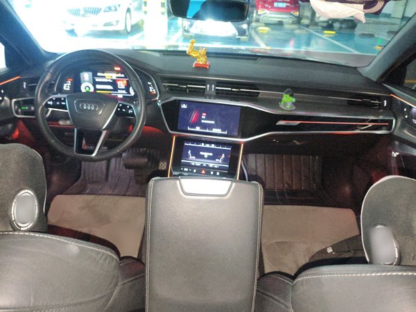 Audi A6L 2021, 130399 км, за 28743 USD - фото 10