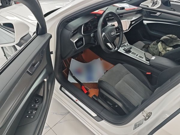 Audi A6L 2021, 74400 км, за 32151 USD - фото 19