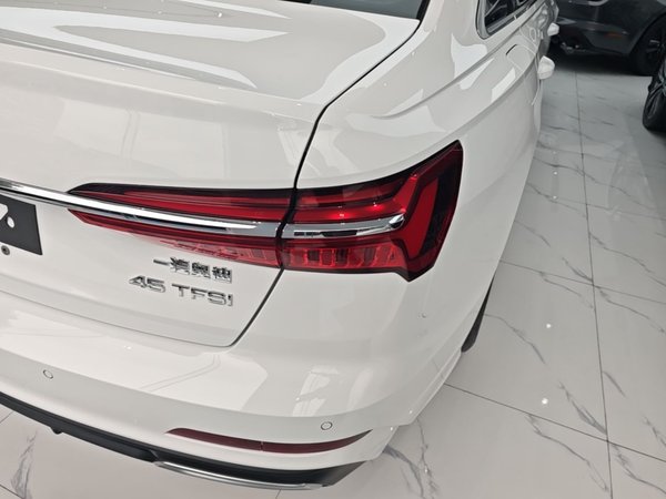 Audi A6L 2021, 74400 км, за 32151 USD - фото 7