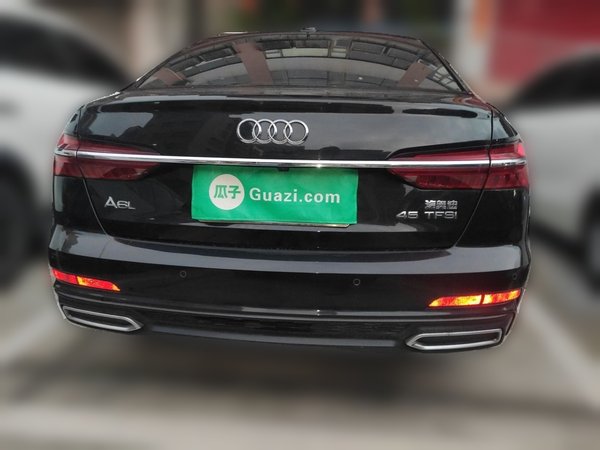 Audi A6L 2022, 103600 км, за 36434 USD