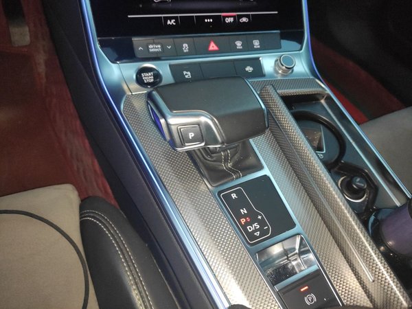 Audi A6L 2022, 103600 км, за 36434 USD - фото 15