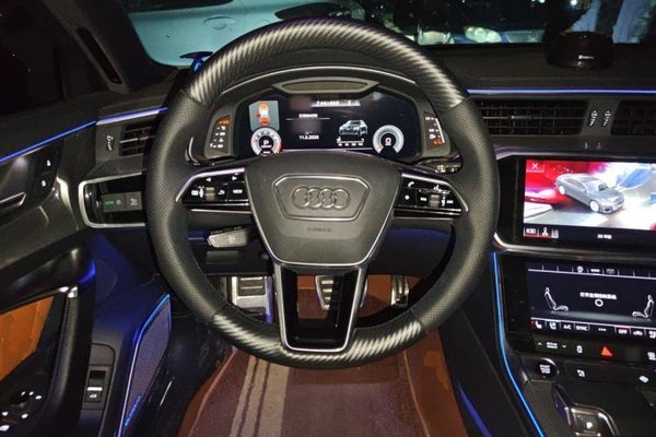 Audi A6L 2022, 62900 км, за 33737 USD - фото 11