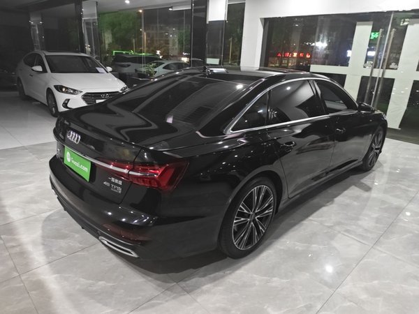Audi A6L 2022, 91300 км, за 35161 USD - фото 6