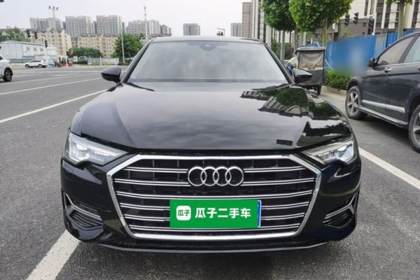 Audi A6L 2023, 17300 км, за 35868 USD