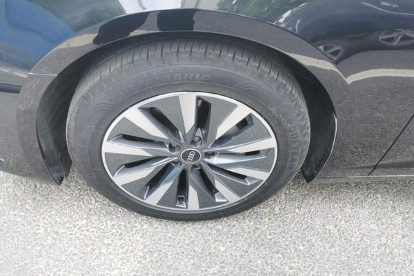 Audi A6L 2023, 17300 км, за 35868 USD - фото 8