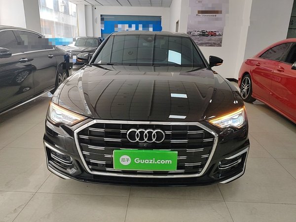 Audi A6L 2023, 49300 км, за 38796 USD