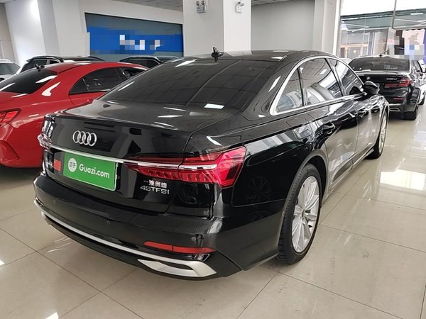 Audi A6L 2023, 49300 км, за 38796 USD - фото 6