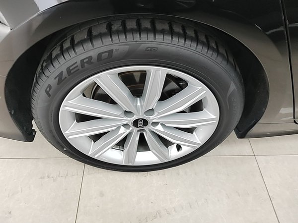 Audi A6L 2023, 49300 км, за 38796 USD - фото 10