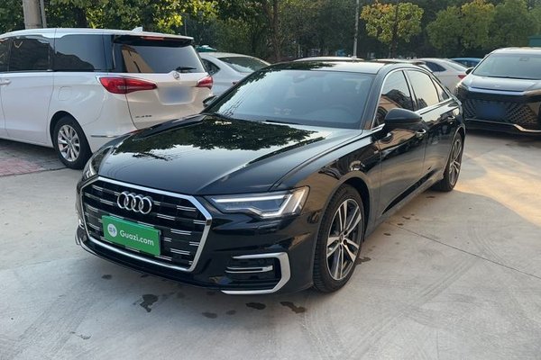 Audi A6L · 2023 год