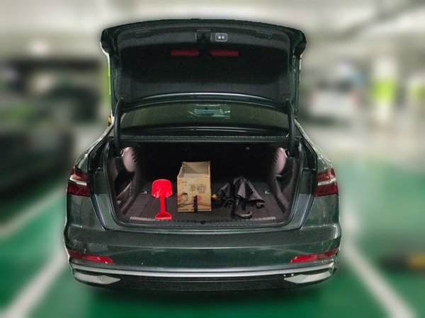 Audi A6L 2024, 19000 км, за 37894 USD - фото 20