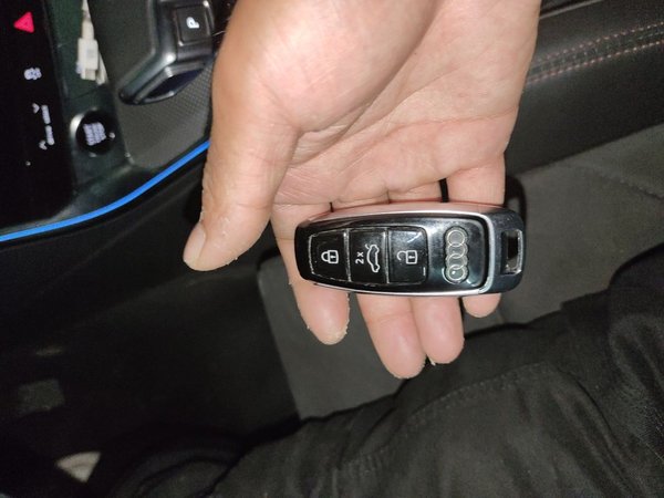 Audi A6L 2024, 19000 км, за 37894 USD - фото 9