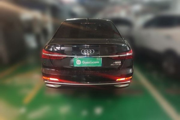 Audi A6L 2024, 26600 км, за 35439 USD