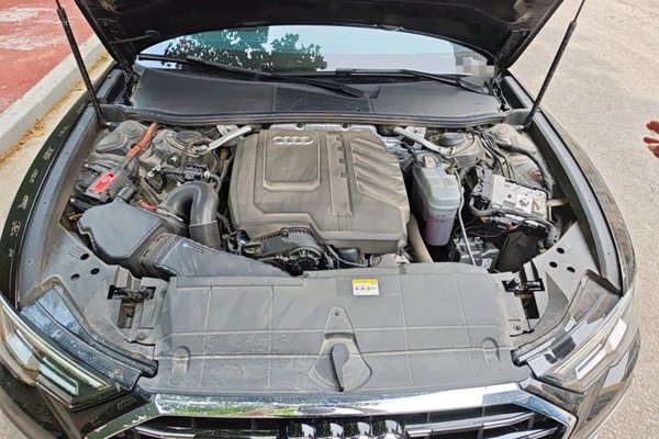 Audi A6L 2024, 35800 км, за 38279 USD - фото 21