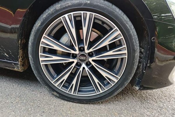 Audi A6L 2024, 35800 км, за 38279 USD - фото 8