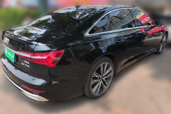 Audi A6L 2024, 38300 км, за 37680 USD - фото 6