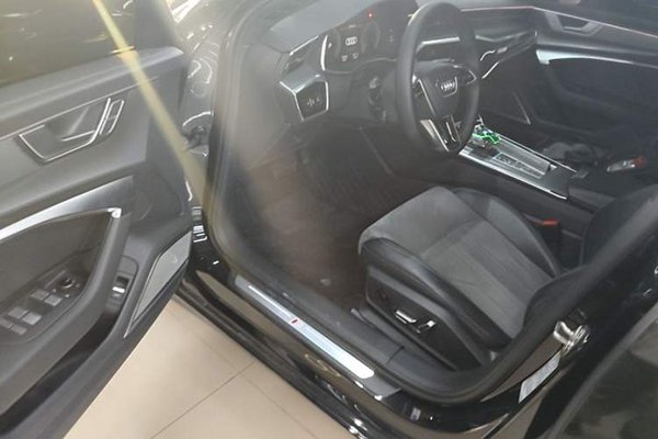 Audi A6L 2024, 38700 км, за 40228 USD - фото 19