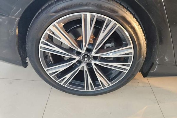 Audi A6L 2024, 38700 км, за 40228 USD - фото 10