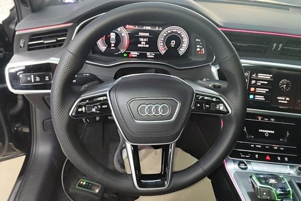 Audi A6L 2024, 38700 км, за 40228 USD - фото 14