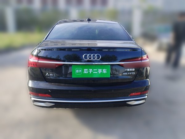 Audi A6L 2024, 56500 км, за 35022 USD