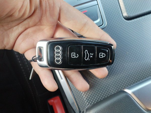 Audi A6L 2024, 56500 км, за 35022 USD - фото 6