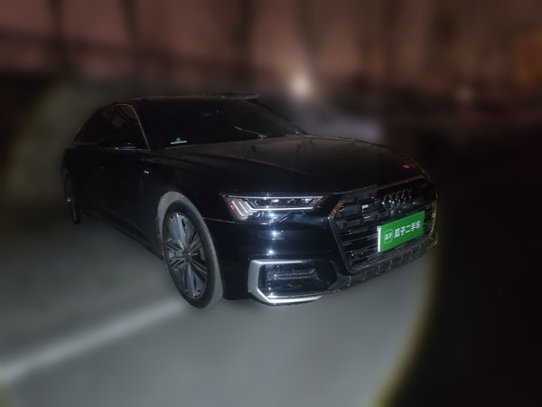 Audi A6L 2024, 56800 км, за 42914 USD