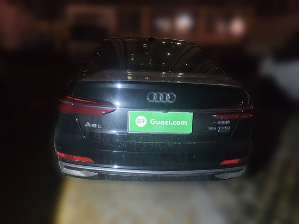 Audi A6L 2024, 56800 км, за 42914 USD