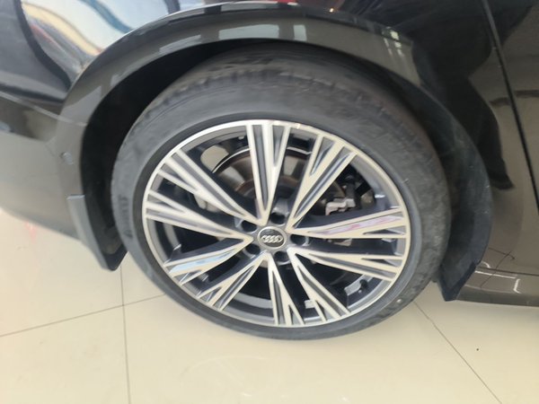 Audi A6L 2024, 63099 км, за 41621 USD - фото 10