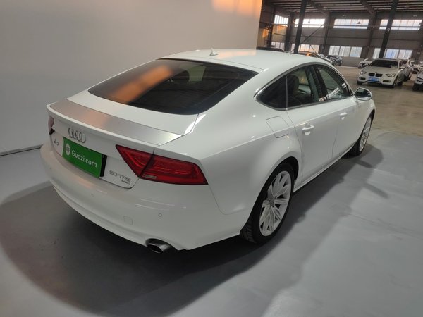 Audi A7 2014, 123200 км, за 15091 USD