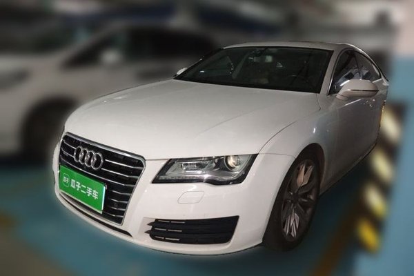 Audi A7 · 2014 год