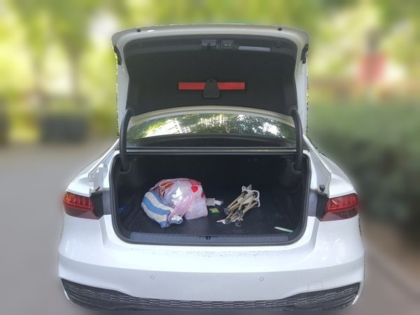 Audi A7L 2022, 48099 км, за 34348 USD