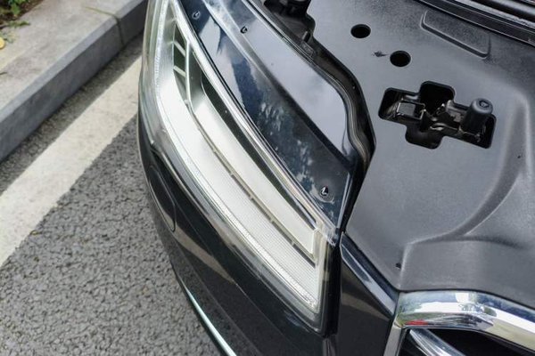 Audi A8 2016, 67700 км, за 41858 USD - фото 9
