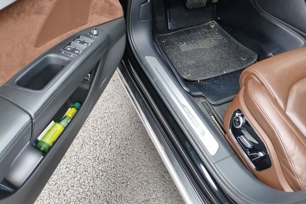 Audi A8 2016, 67700 км, за 41858 USD - фото 19
