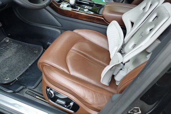 Audi A8 2016, 67700 км, за 41858 USD - фото 16