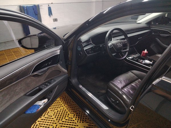 Audi A8 2018, 171900 км, за 34702 USD - фото 17