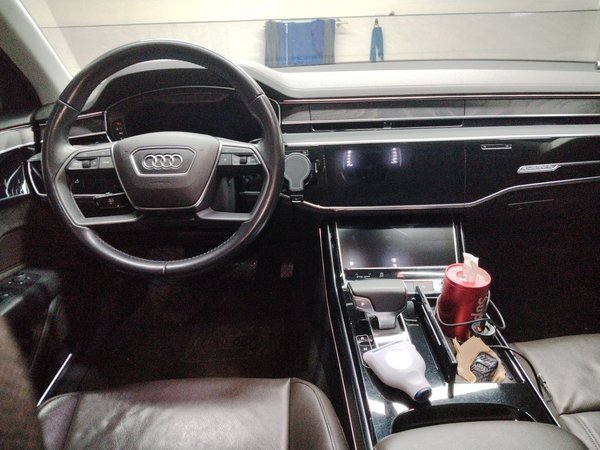 Audi A8 2018, 171900 км, за 34702 USD - фото 10