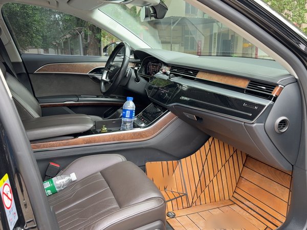 Audi A8 2018, 189500 км, за 42873 USD - фото 10