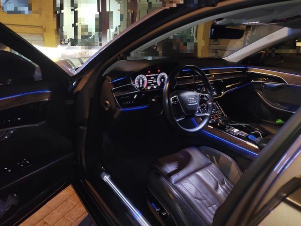 Audi A8 2018, 87600 км, за 46876 USD - фото 17