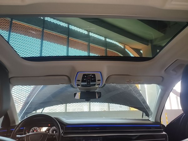 Audi A8 2019, 132600 км, за 40769 USD - фото 21