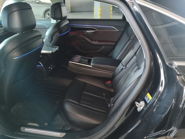 Audi A8 2019, 132600 км, за 40769 USD - фото 20