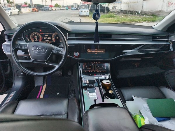 Audi A8 2019, 168900 км, за 40794 USD - фото 10