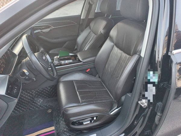 Audi A8 2019, 168900 км, за 40794 USD - фото 16