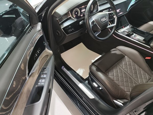 Audi A8 2021, 100400 км, за 52836 USD - фото 19