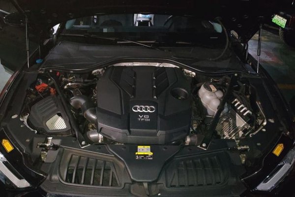 Audi A8 2021, 51300 км, за 83096 USD - фото 21