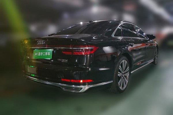 Audi A8 2021, 51300 км, за 83096 USD - фото 7