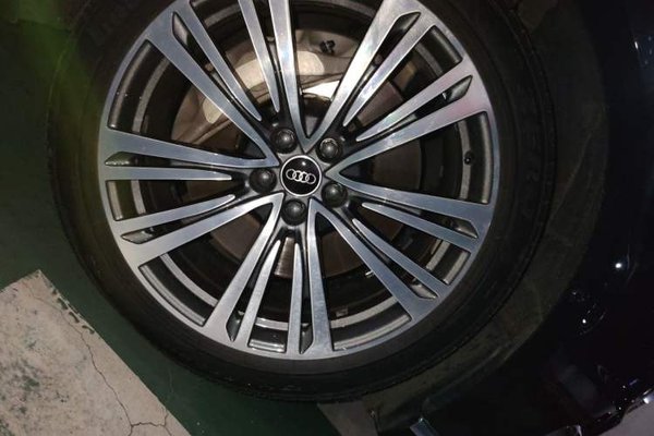 Audi A8 2021, 51300 км, за 83096 USD - фото 9
